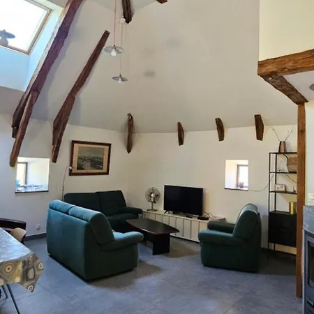 La Grange D'antignac A La Campagne بيت للعطل